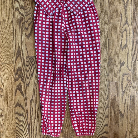 Red and white check long sleeved Hanna Andersson jumpsuit, size 6-7, great cond - Picture 5 of 11